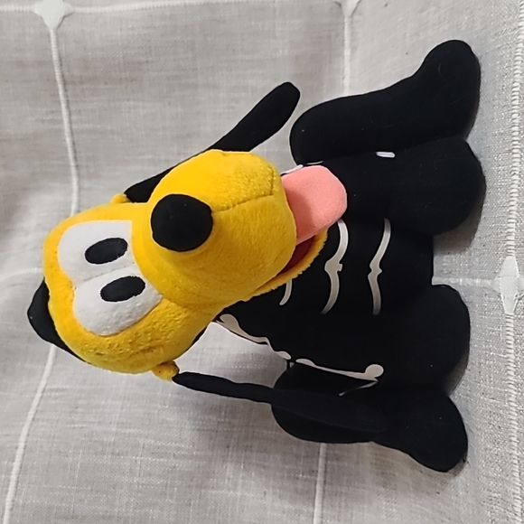 Vintage Disney Halloween goofy spider motorized battery operated - Picture 1 of 5